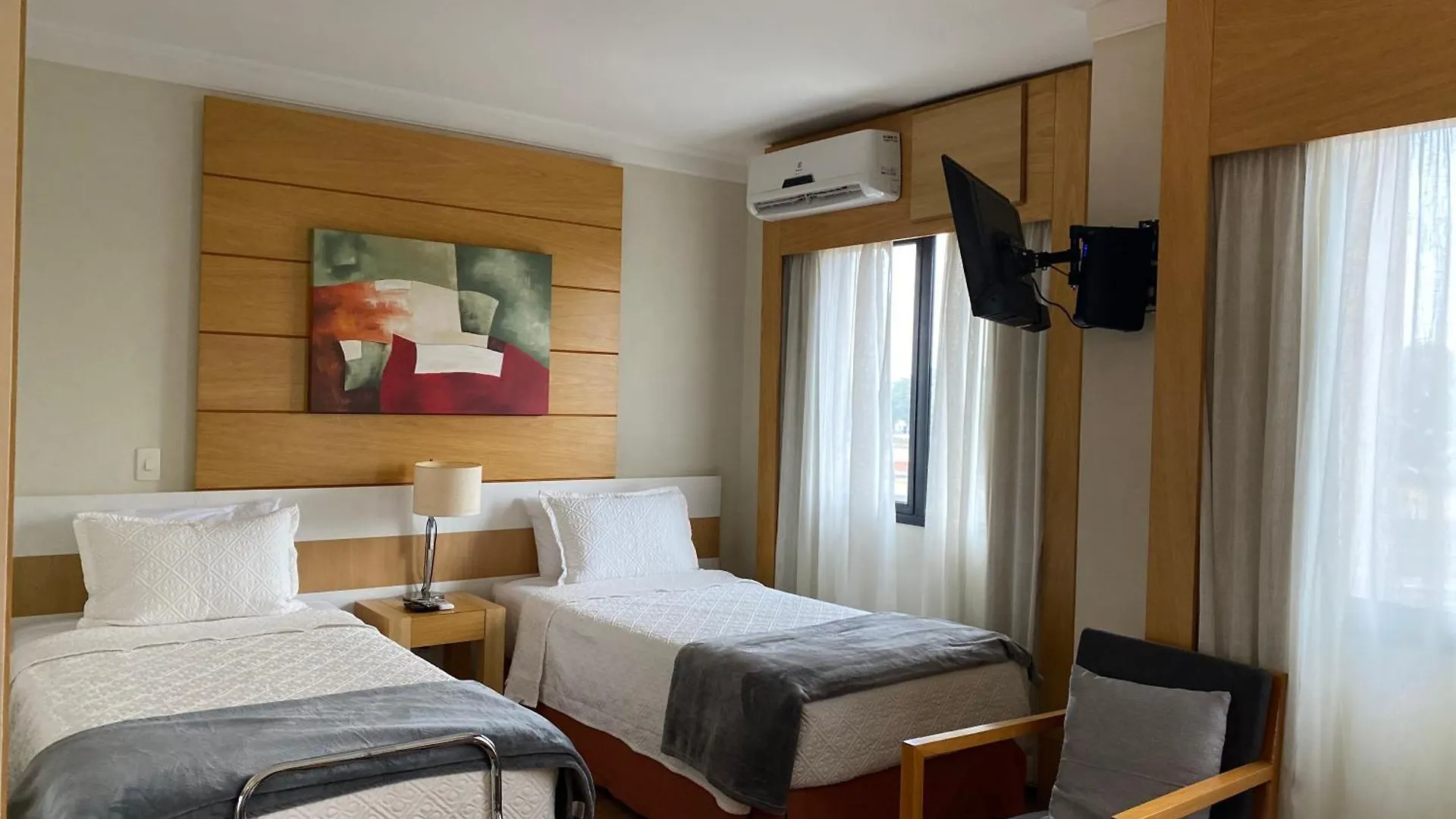 ****  Hotel Aeroporto Congonhas Sao Paulo Brazil